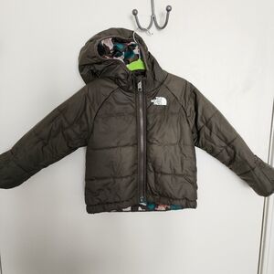 The North Face Perrito Reversible Puffer Coat Size 12-18 Months